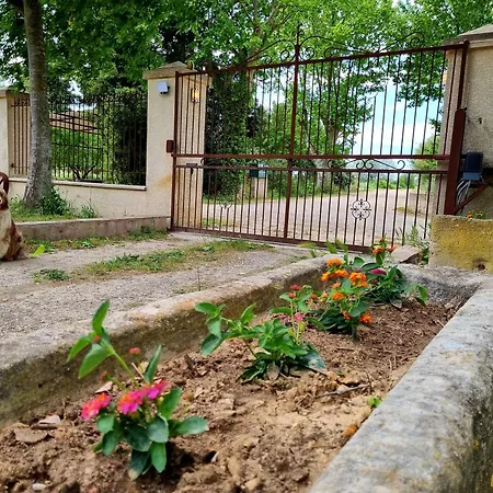 Mas Provencal Nyaraló